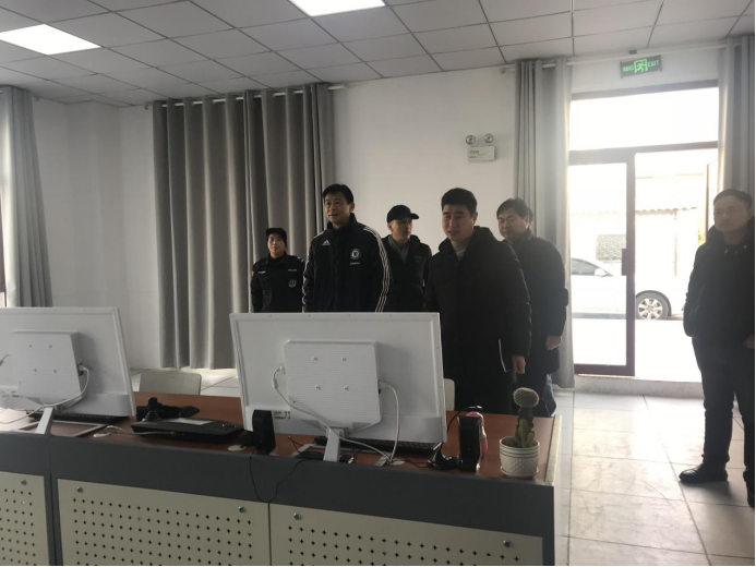 淮安市公安局内保支队政委周润之来萧湖双创基地检查指导工作
